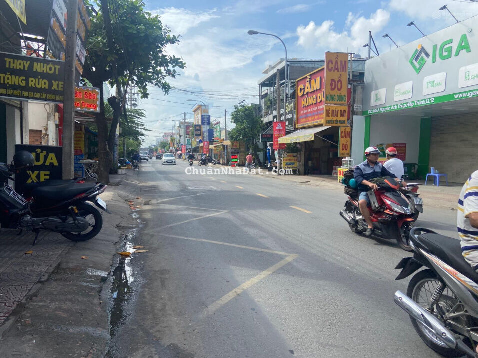 Bán biệt thự MT Nguyễn Ảnh Thủ ,Hiệp Thành, Q12 (10x30) m trệt 2 lầu giá 33 tỷ