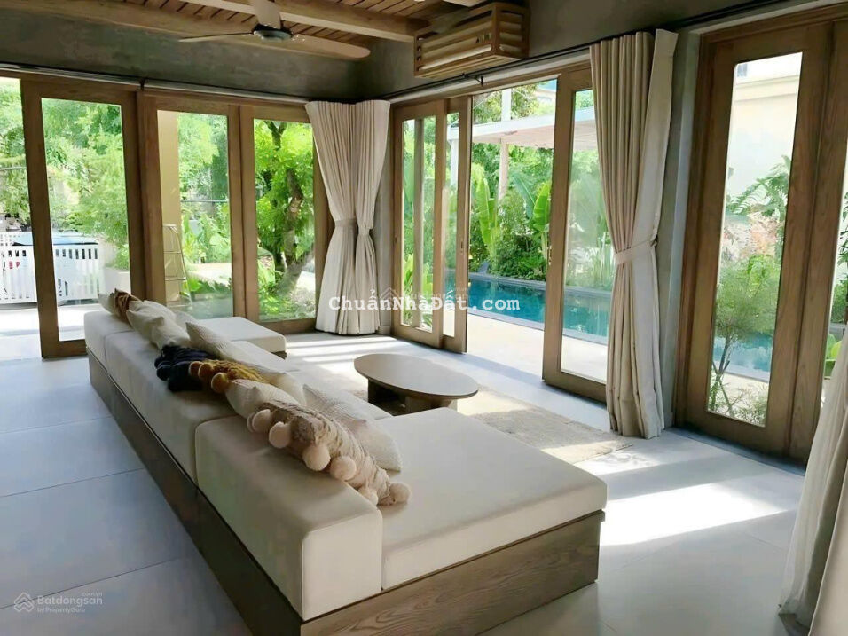 Chuyển nhượng biệt thự dự án Senturia Vườn Lài, gỉam sâu 3.5 tỷ - DT 415,2m2 (N16.9mxD26.51m)