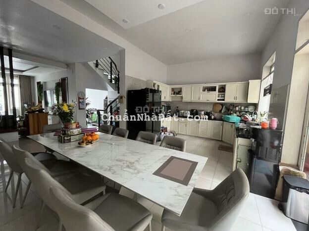 Bán biệt thự khu Compound Lương Định Của, 7x20m đất, 3 tầng, 6PN