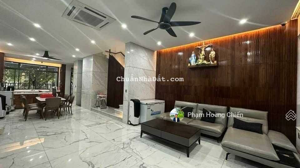 Siêu phẩm biệt thự 2 mặt tiền Lakeview City Dt 8x22m 1trêt 2lầu full cao cấp 3pn 4wc giá 33 tỷ tl
