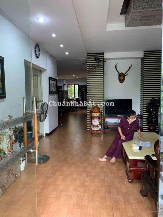 Bán căn nhà siêu rẻ tại 25/11A Xuân Thuỷ, P. Thảo Điền, Q2 DT 8x26m chỉ 46T Luyến 0909039799