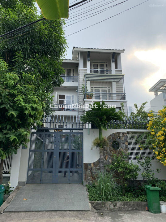 Bán căn nhà siêu rẻ tại 25/11A Xuân Thuỷ, P. Thảo Điền, Q2 DT 8x26m chỉ 46T Luyến 0909039799