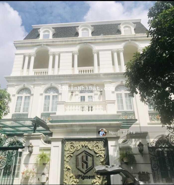 Bán dinh thự đẹp giá rẻ khu Compound Trần Não F. Bình An Q2 15x20m DTCN 300m2 1 hầm 4 lầu giá 78 tỷ