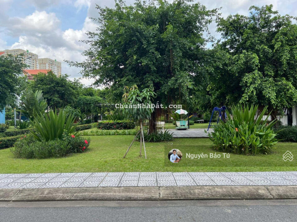 Bán biệt thự sát sông khu compound Thảo Điền Q2 15x22m 330m2 giá 227tr/m2 ~ 75ty LH 0906979339 A Tú Bán biệt thự sát sông khu compound Thảo Điền Q2 15x22m 330m2 giá 227tr/m2 ~ 75ty LH 0906979339 A Tú