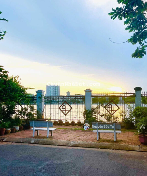 Bán biệt thự sát sông khu compound Thảo Điền Q2 15x22m 330m2 giá 227tr/m2 ~ 75ty LH 0906979339 A Tú Bán biệt thự sát sông khu compound Thảo Điền Q2 15x22m 330m2 giá 227tr/m2 ~ 75ty LH 0906979339 A Tú