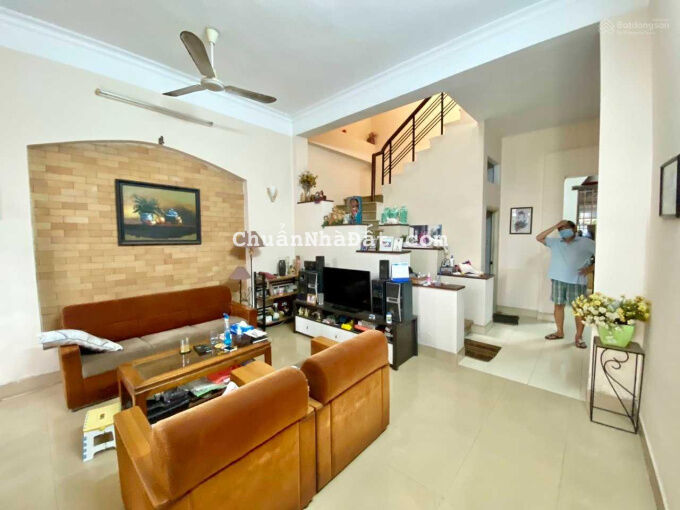 Chính chủ cần bán gấp Biệt thự KDC Tân Quy Đông Q7, DT 6x18m, XD trệt 3 lầu, SHR, giá 14,5 tỷ TL Chính chủ cần bán gấp Biệt thự KDC Tân Quy Đông Q7, DT 6x18m, XD trệt 3 lầu, SHR, giá 14,5 tỷ TL