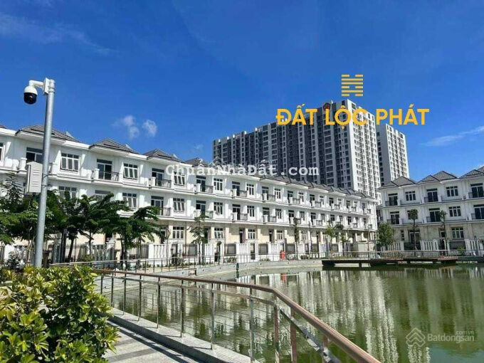 Rổ hàng chính chủ BT Green Star Q7 giá rẻ, LK Phú Mỹ Hưng, DT 7x18m, 7,5x17m, 10x20m, giá 17 tỷ/căn