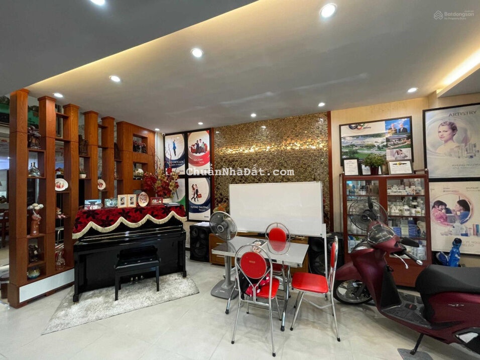 Bán nhà khu dân cư SaViMex (7x24m) phường Phú Thuận