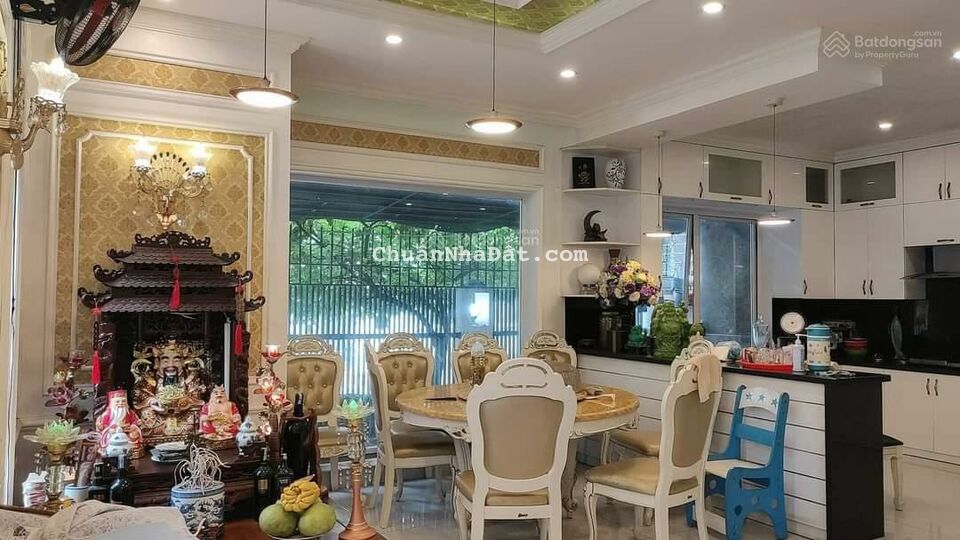 Bán nhà TC 5 Yên Xá - Thanh Trì, 61m2 x 5T, vỉa hè, oto tránh, tặng nội thất xịn, giá 12 tỷ Bán nhà TC 5 Yên Xá - Thanh Trì, 61m2 x 5T, vỉa hè, oto tránh, tặng nội thất xịn, giá 12 tỷ