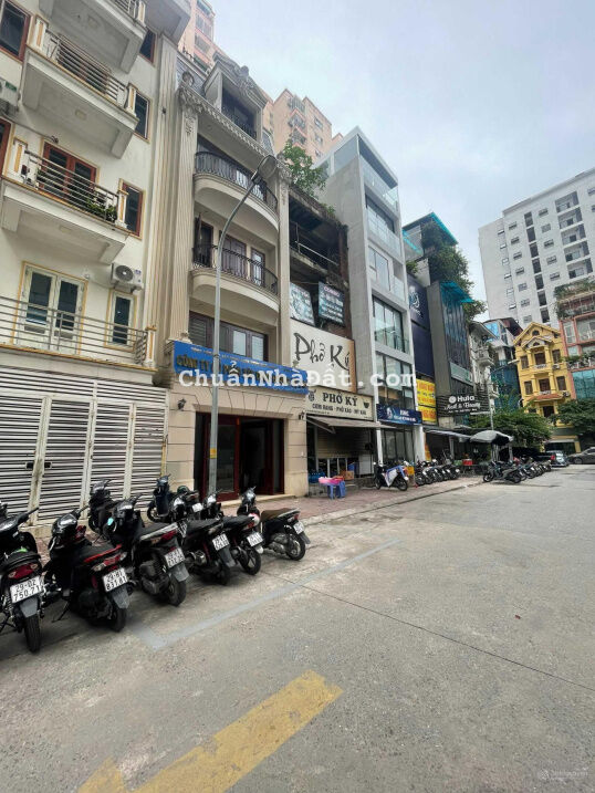 Bán nhà liền kề Licogi 13, diện tích 180 m2, 4 tầng, MT 6m, giá 41 tỷ Bán nhà liền kề Licogi 13, diện tích 180 m2, 4 tầng, MT 6m, giá 41 tỷ