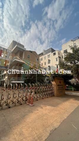 Bán nhà liền kề lô góc VIP dự án 90 Nguyễn Tuân, 72m2, 6 tầng, cho thuê 45 triệu/ tháng