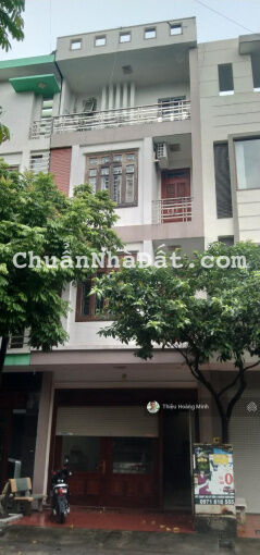 Bán nhà kđt Kỳ Bá, Thái Bình, 82m2, mt 4.8m, phân lô, vỉa hè, ô tô ngủ nhà, view park, chỉ 7.7 tỷ Bán nhà kđt Kỳ Bá, Thái Bình, 82m2, mt 4.8m, phân lô, vỉa hè, ô tô ngủ nhà, view park, chỉ 7.7 tỷ