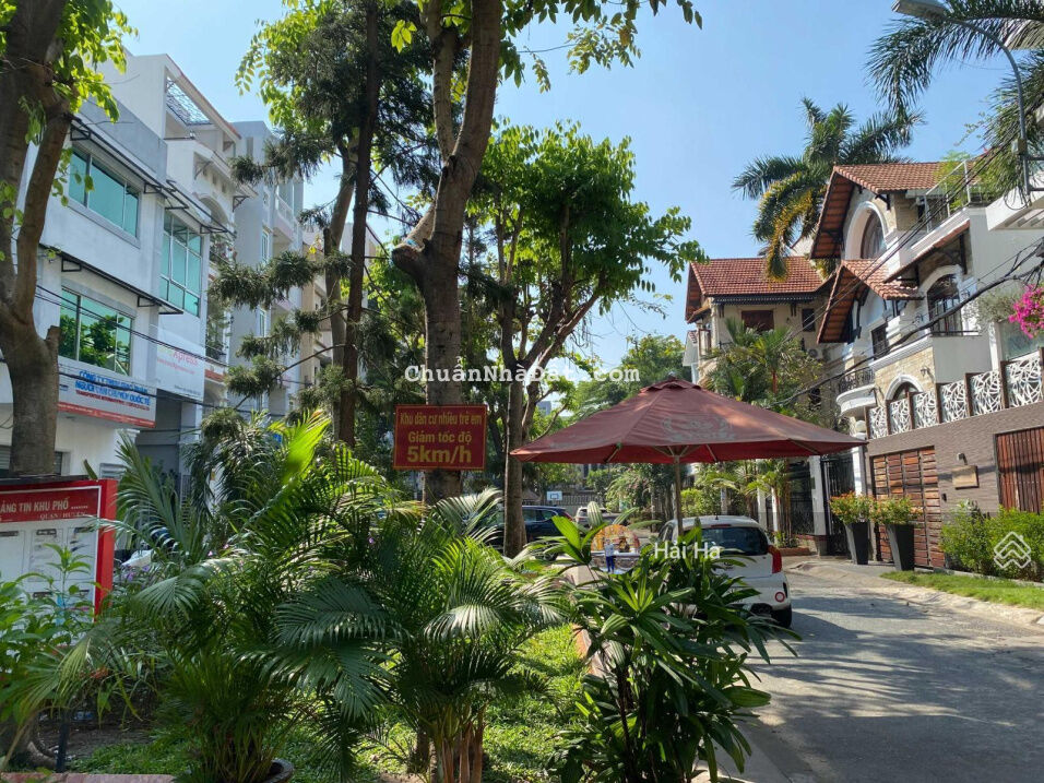Bán nhà khu biệt thự đường Nguyễn Minh Hoàng, Khu K300 - DT: 68m2. Khu sang trọng, an ninh tốt