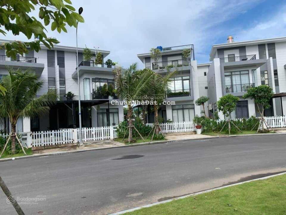 Tôi cần bán gấp căn nhà ngay Tỉnh Lộ 10, cho thuê được 10TR/tháng, shr, 5x15, DTSD 157m2, 2ty150