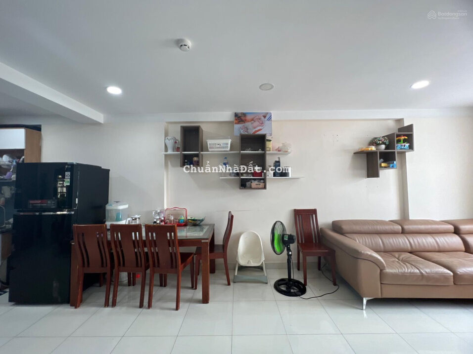 Ngợp bank bán lại cc gần bến xe Quận 8 - 67m2/2PN nhà thương mại vay được ngân hàng 70%, 1.720 tỷ