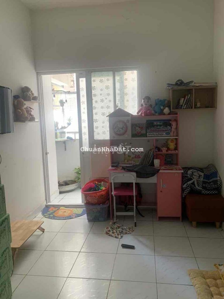 Chính Chủ Cần Bán, Chung Cư Lê Thành Tân Tạo. DT 36,5m2.