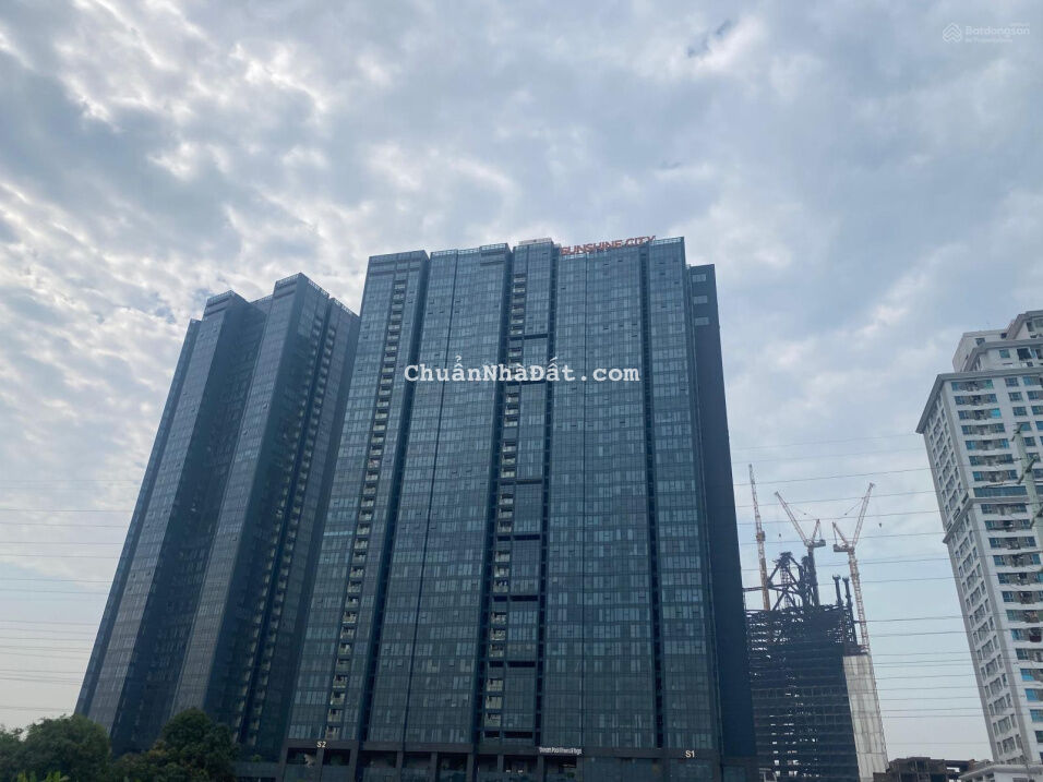 Bán nhà tập thể chân đế tại Đông Ngạc. Sát khu đô thị Ciputra, Shunshine City. Nhà ở quá đẹp