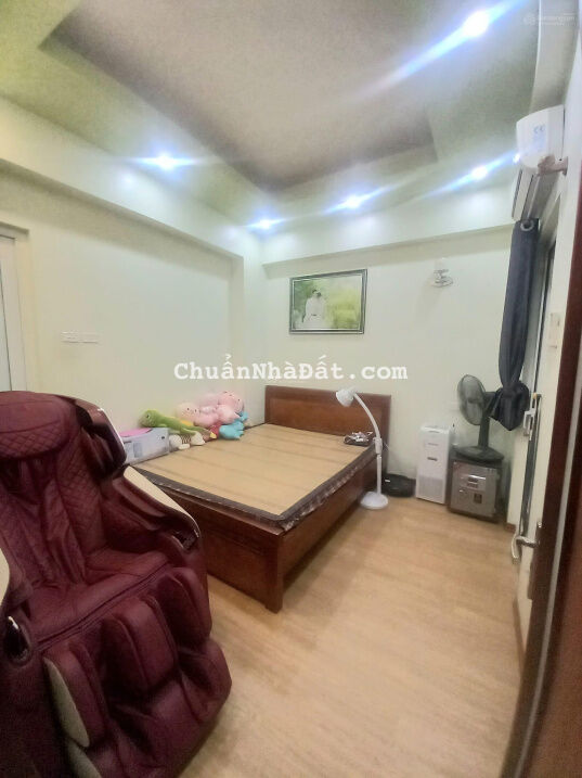 Bán căn hộ chung cư Resco Cổ Nhuế Quận Bắc Từ Liêm chỉ 2,495 tỷ - Full nội thất đẹp Bán căn hộ chung cư Resco Cổ Nhuế Quận Bắc Từ Liêm chỉ 2,495 tỷ - Full nội thất đẹp