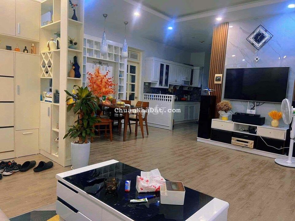 3.3 TỶ_TRUNG HOÀ_110M2_3 PN_SLOT OTO_30TR/ M2_THANG MÁY_CĂN GÓC_MỚI