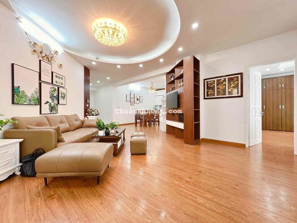 3.85 TỶ_MAI DỊCH_125M2_CẦU GIẤY_3PN_2 BAN CÔNG_THANG MÁY_31TR/ M2_OTO