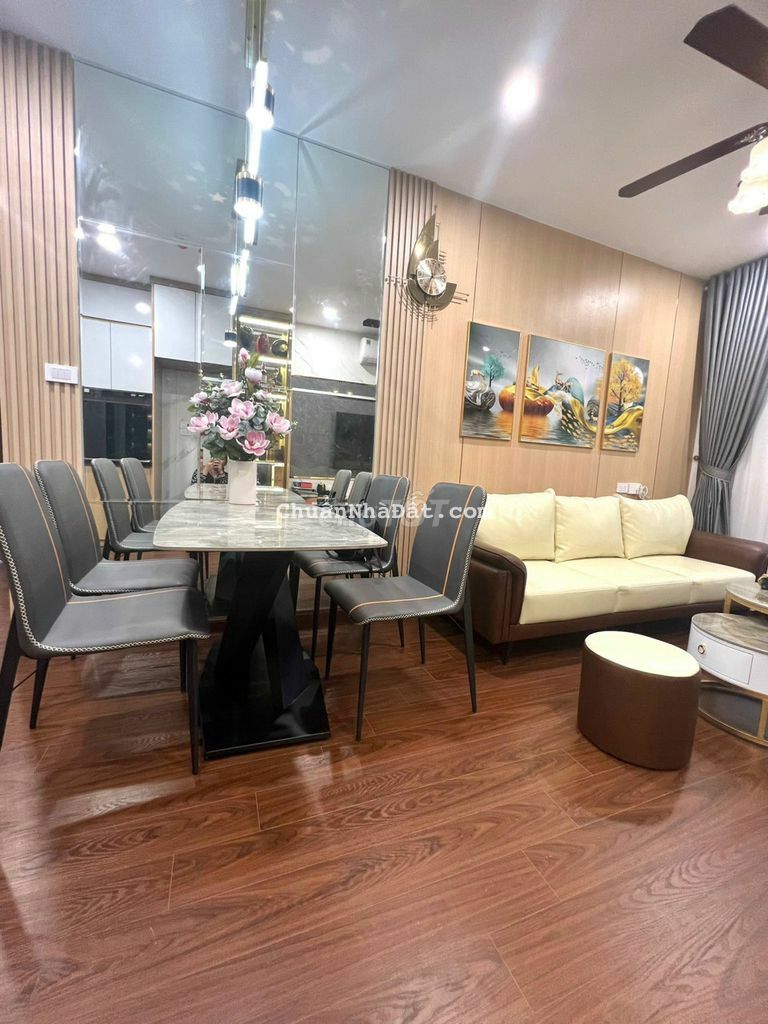 Bán Căn Bluestar 60m Đã hoàn thiện full nội thất giá 1.7x tỷ Bán Căn Bluestar 60m Đã hoàn thiện full nội thất giá 1.7x tỷ