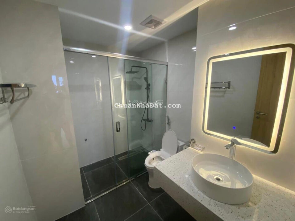 Bán căn hộ penthouse Thanh Nhàn, Hai Bà Trưng. 120m2, giá chỉ 3,7 tỷ. Liên hệ. 0369632310