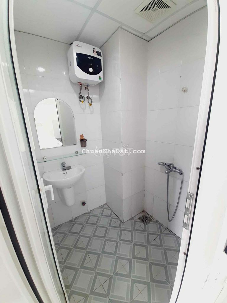 Căn chung cư Xuân Phú tầng 3. DT 56.6m2. Thích hợp An cư. Căn chung cư Xuân Phú tầng 3. DT 56.6m2. Thích hợp An cư.