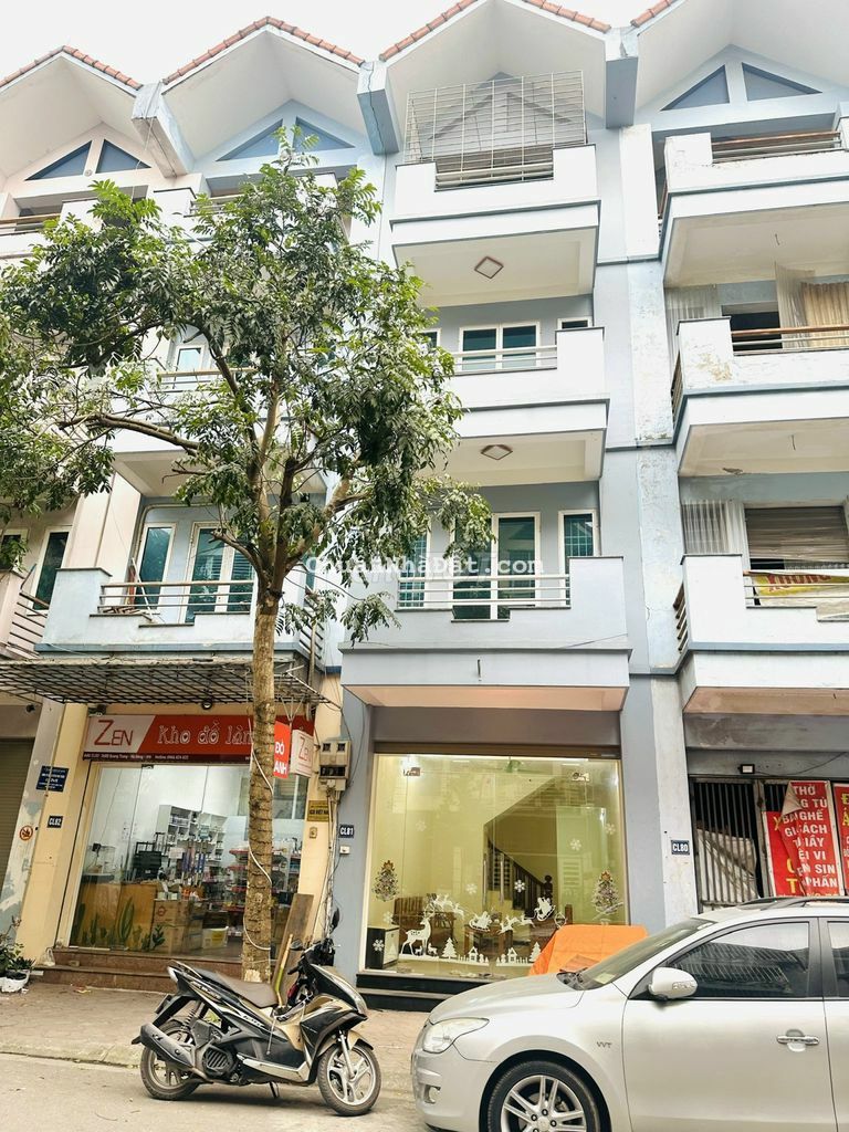 Chính chủ gửi bán căn hộ Văn Quán 96m 3pn đủ đồ chỉ nhỉnh 3 tỷ