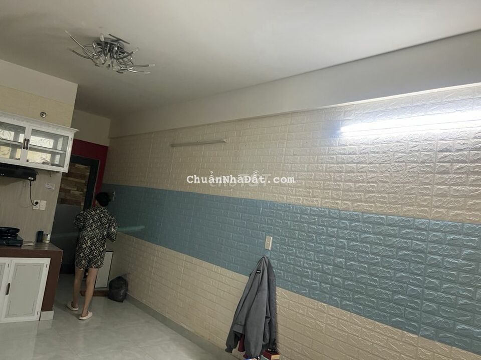 Căn E1 tầng 3 rẻ chỉ với 550tr Âu cơ - Hoà Khánh