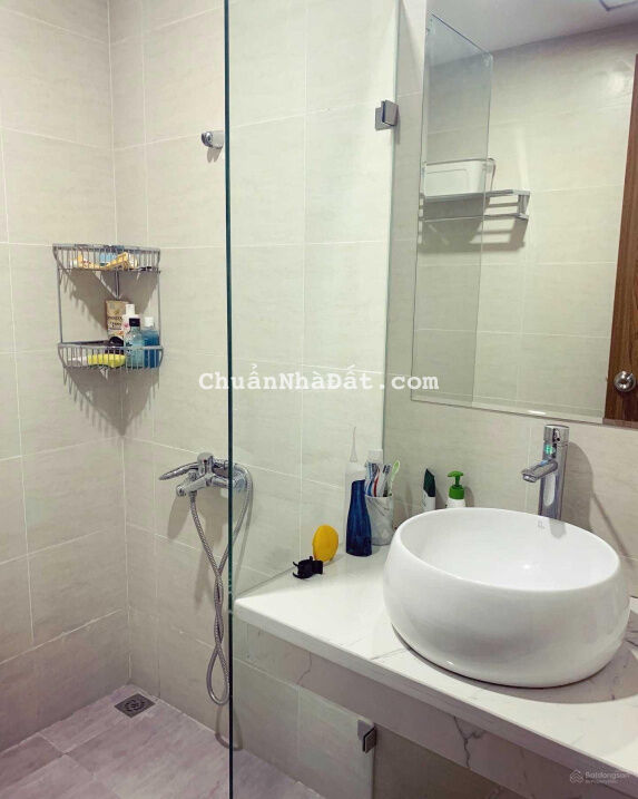 Bán căn chung cư full đồ, DT 69,9m2 tại Hope Residences Phúc Đồng, tầng trung view đẹp