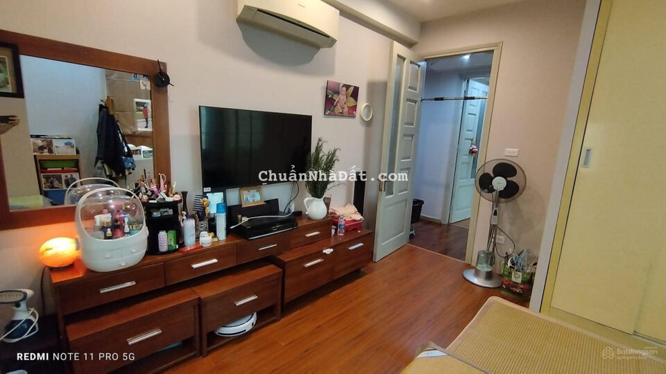 Chỉ 2.9 tỷ bán chung cư 789 Mỹ Đình - Nam Từ Liêm. Căn góc - 95m2 3PN full nội thất view đẹp