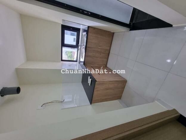 Bán căn hộ 2 ngủ giá cực tốt tại chung cư Hoàng Huy Lạch Tray. Bán căn hộ 2 ngủ giá cực tốt tại chung cư Hoàng Huy Lạch Tray.