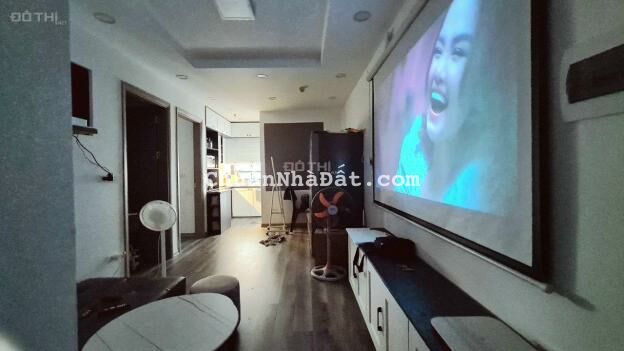 Bán căn hộ 2 phòng ngủ đủ đồ cực đẹp tại chung cư Hoàng Huy Lạch Tray.