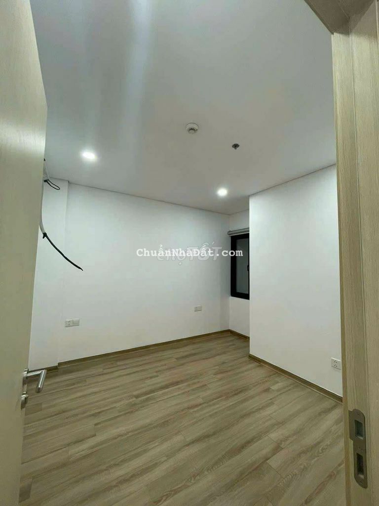 Chính chủ cần bán gấp căn hộ view biển 2 phòng ngủ