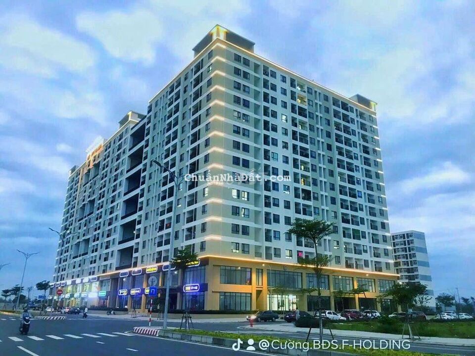 Bán gấp căn view biển tầng thấp,mát mẻ