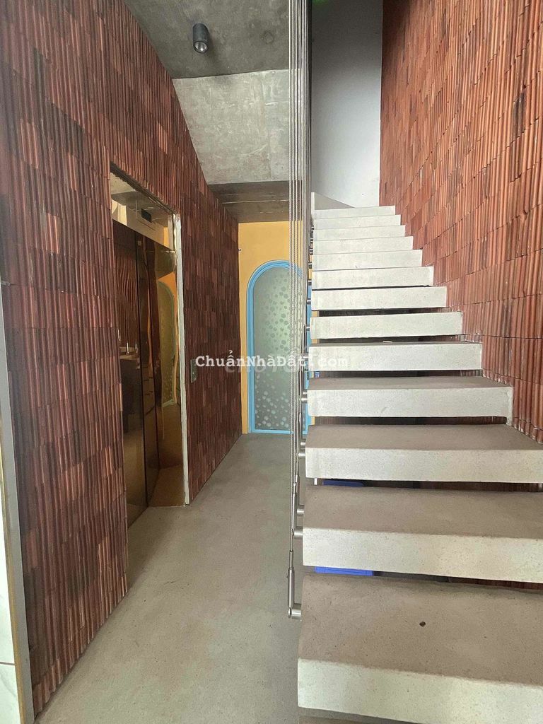 căn hộ 5 tầng wieu công viên an thượng 34