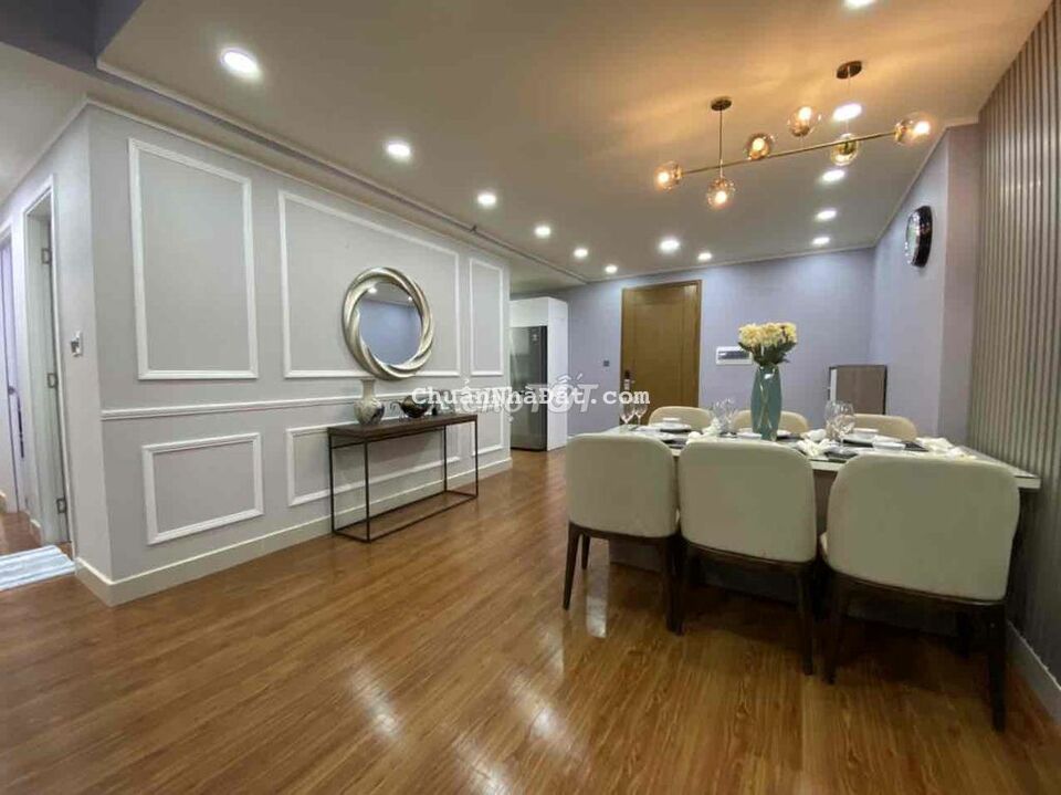 Chính chủ cần bán The Park Residence B3 12.01, 106m2,hđ thuê 12m/tháng Chính chủ cần bán The Park Residence B3 12.01, 106m2,hđ thuê 12m/tháng