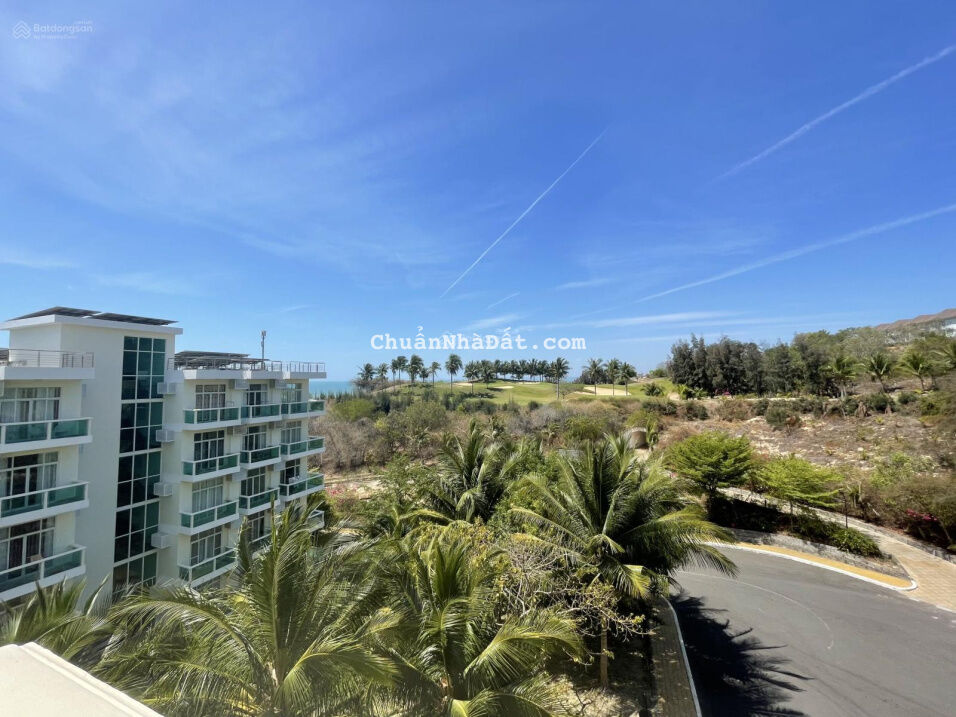 Bán 148m2 căn góc dãy B view biển Ocean Vista Mũi Né