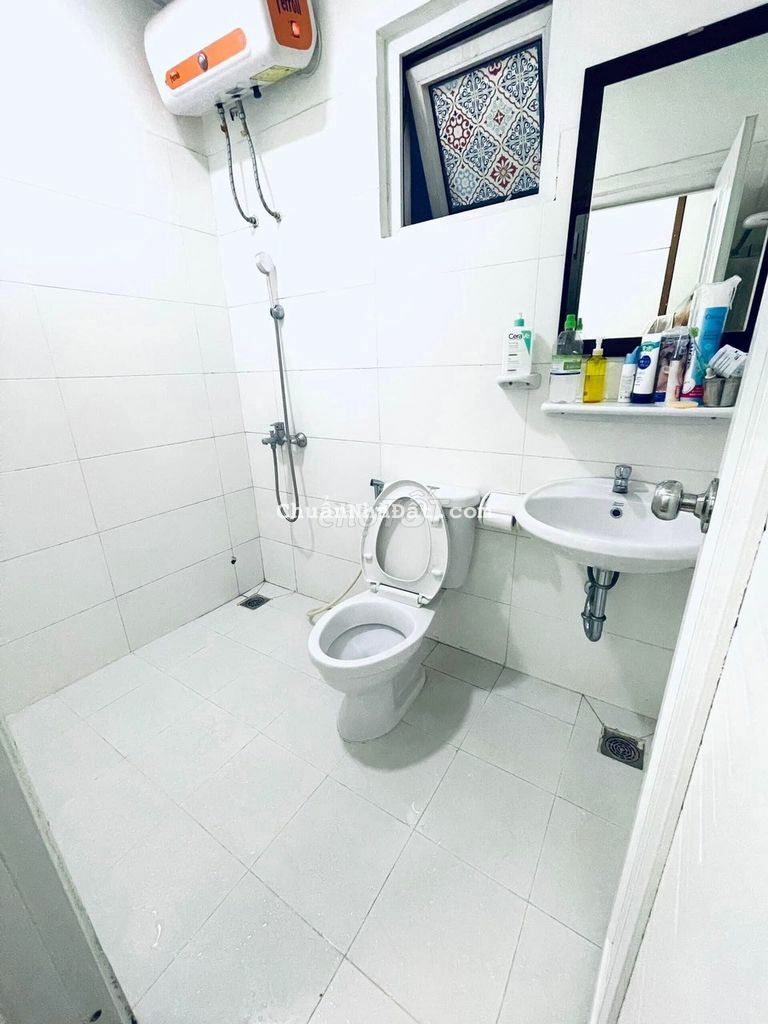 Bán căn hộ 2pn 2wc , full nội thất , View gốc thoáng mát , Topaz P4Q8