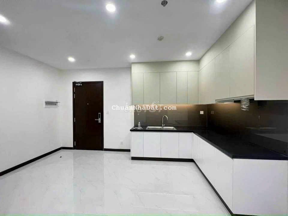 Căn hộ C-Sky View 2 phòng ngủ 79m2 giá chỉ 1,9 TỶ ( đã VAT+2% PBT) Căn hộ C-Sky View 2 phòng ngủ 79m2 giá chỉ 1,9 TỶ ( đã VAT+2% PBT)