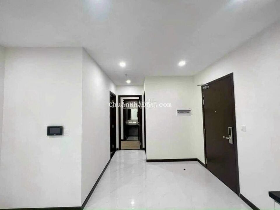 Căn hộ C-Sky View 2 phòng ngủ 79m2 giá chỉ 1,9 TỶ ( đã VAT+2% PBT) Căn hộ C-Sky View 2 phòng ngủ 79m2 giá chỉ 1,9 TỶ ( đã VAT+2% PBT)