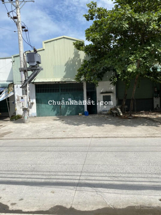 Bán kho xưởng mặt tiền 9,5x42m, Tân Kiên, Bình Chánh