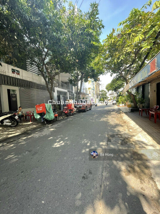 Khuôn đất lớn siêu rẻ! (13 x 42m) đường Nguyễn Xí - Bình Thạnh. Giá chỉ 34 tỷ (62tr/m2)