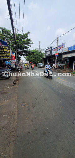 Bán nhà kho xưởng mặt tiền đường Ao Đôi 9,3x30m Bán nhà kho xưởng mặt tiền đường Ao Đôi 9,3x30m