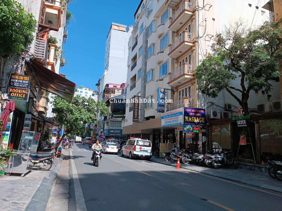 Bán nhà mặt phố Nguyễn Trường Tộ, Ba Đình, vỉa hè KD, 50m2, 22 tỷ TLCC, 0917420066