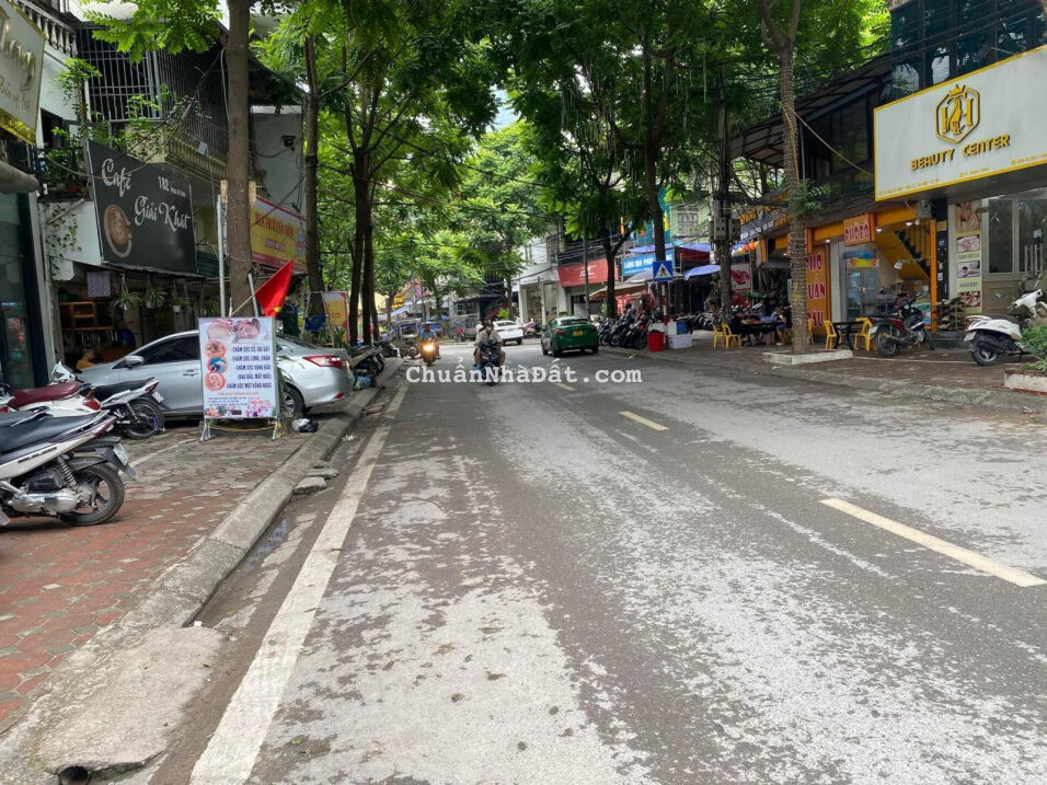 Bán nhà mặt phố TT Ba Đình vỉa hè rộng - kinh doanh đỉnh cho thuê 60tr/th - 4T, 74m2, giá chỉ 24 tỷ Bán nhà mặt phố TT Ba Đình vỉa hè rộng - kinh doanh đỉnh cho thuê 60tr/th - 4T, 74m2, giá chỉ 24 tỷ