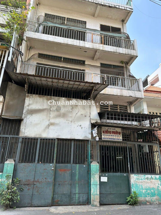 Bán gấp nhà mặt tiền Nguyễn Xí - DT: 4.3 x 22m - 2 lầu - Giá: 14.6 tỷ TL - Đoạn 2 chiều siêu đẹp