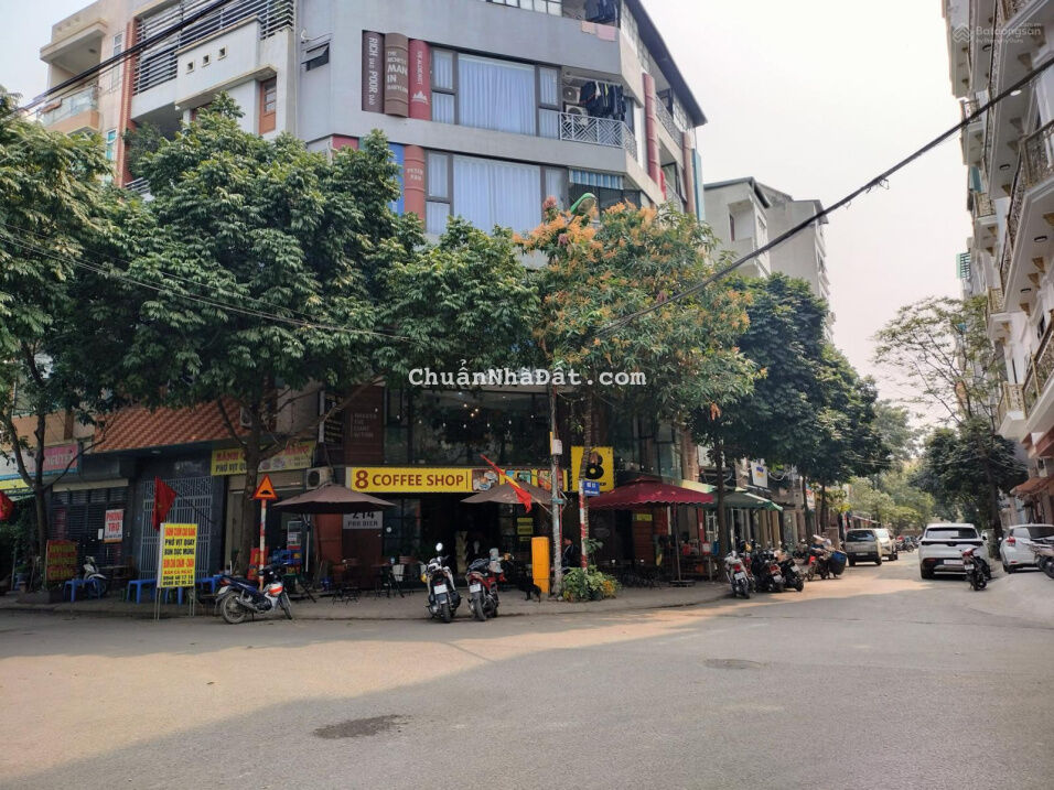 Chính chủ cần bán gấp nhà mặt đường Phú Diễn, 65m2 lô góc, kinh doanh sầm uất giá 13 tỷ