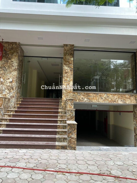 Chính chủ bán nhà mặt phố Mạc Thái Tông, Nguyễn Quốc Trị.Diện tích 105m2 x 7 tầng 1 hầm.