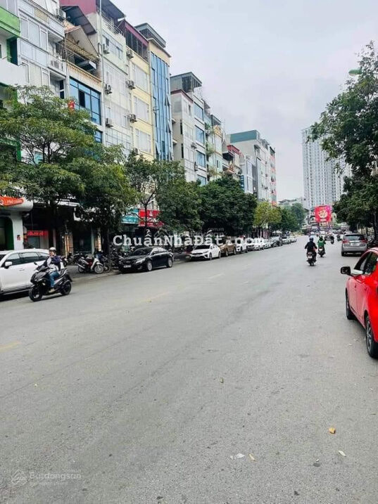 Chính chủ nhờ bán nhanh nhà mặt phố vip - Vũ Phạm Hàm - Cầu Giấy - lô góc - 7 tầng. 68.5 tỷ
